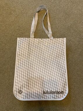 Lululemon Reusable Shopping Bag White Gray All-Over Pattern Tote